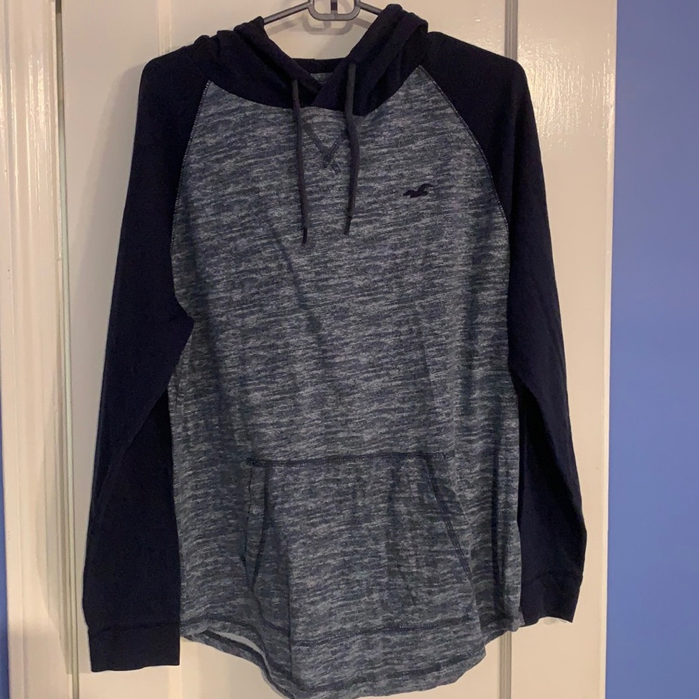 American Eagle Lightweight Hoodie Size M